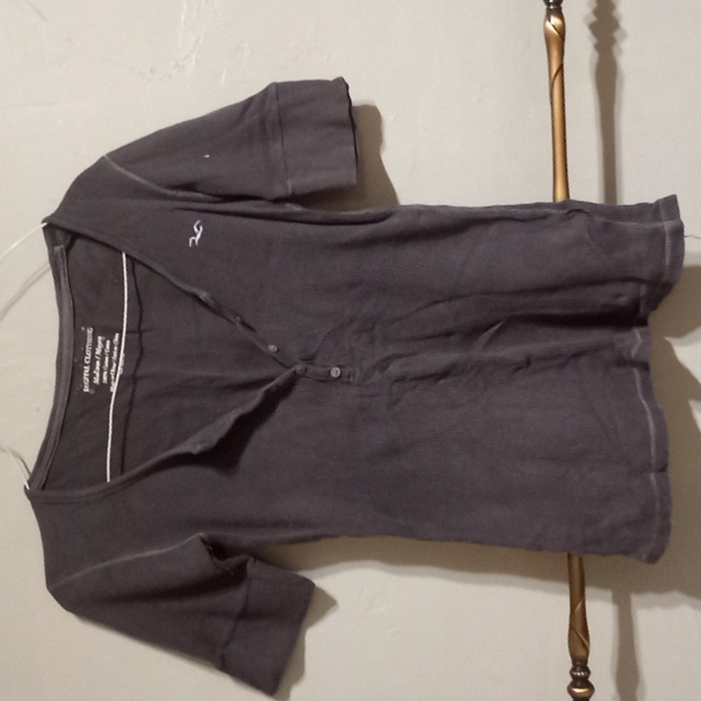 Shirt - Picture 2 of 3